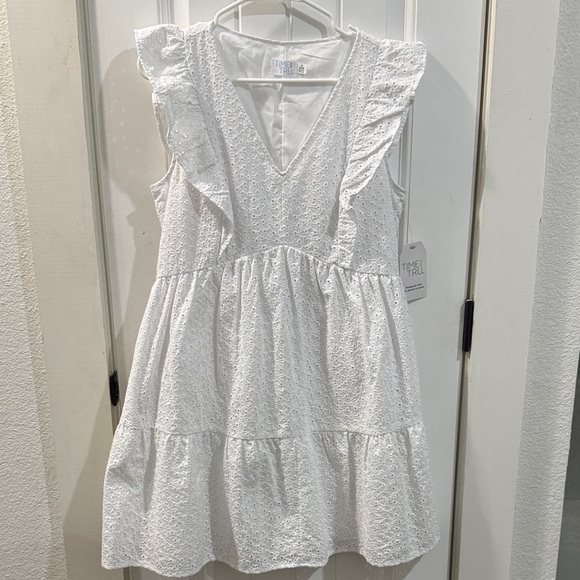 White Ruffled Dress - Picture 4 of 8